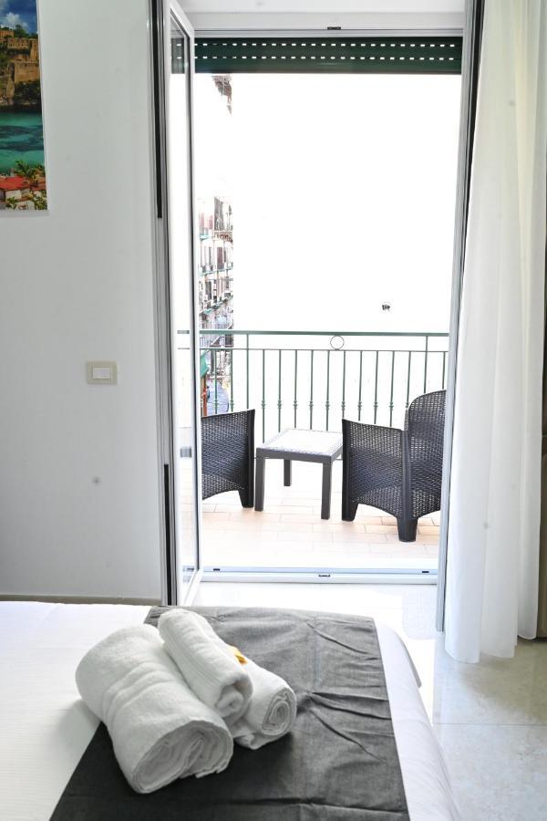 Solymar B&B Napoli Dış mekan fotoğraf